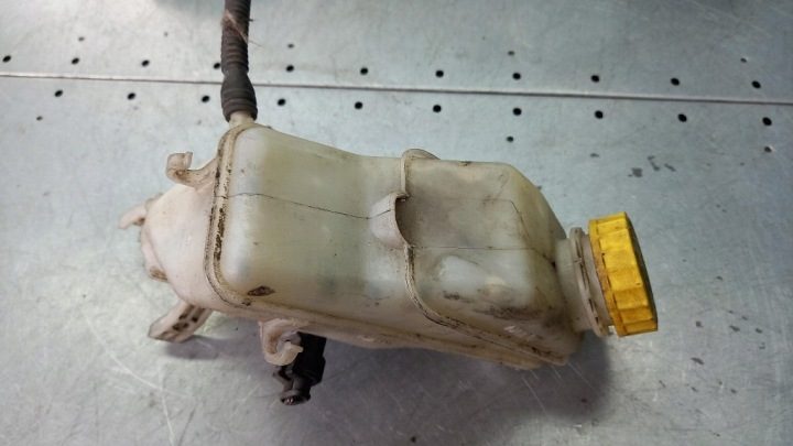 БАЧОК ТОРМОЗНОЙ ЖИДКОСТИ FIAT GRANDE PUNTO III 1.2B 05 г. 0204051107, фото 2
