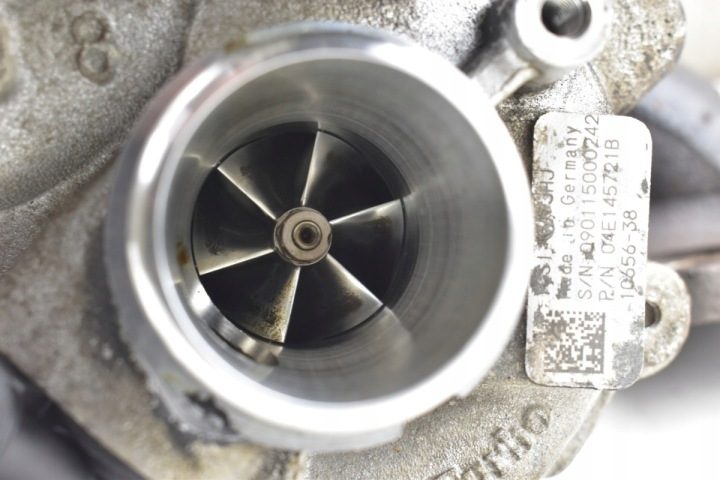 Турбина VOLKSWAGEN PASSAT B7 SKODA OCTAVIA III 1.4 TSI 04E145721B, фото 3