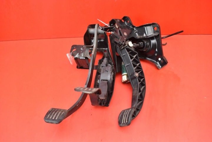 ПЕДАЛЬ СЦЕПЛЕНИЯ FORD S-MAX I MK1 6G92-7B633-NK ЕВРОПА, фото 1