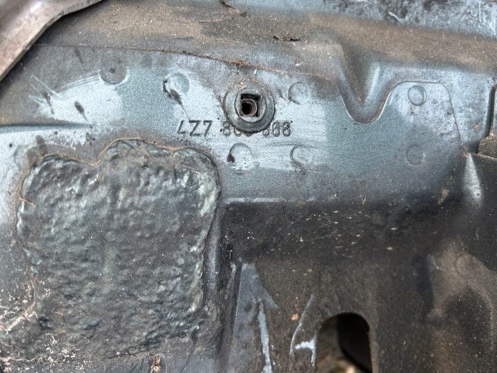 ЛОНЖЕРОН БРЫЗГОВИК КУЗОВА ОБШИВКА СТАКАН ПРАВЫЙ ПЕРЕДНИЙ AUDI A6 C5 ALLROAD, фото 9