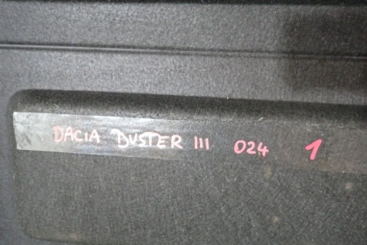 Полка багажника Dacia Duster III 2024, фото 3