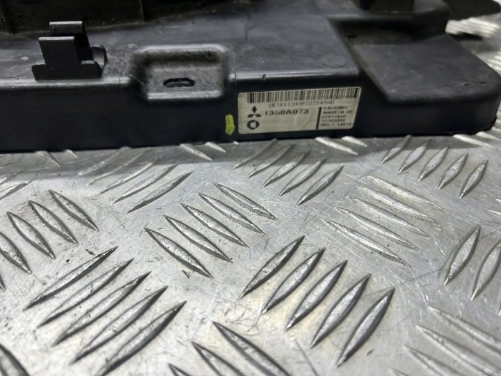 Вентилятор радиаторов MITSUBISHI COLT VI (Z3_A, Z2_A) 1350A073 1.5L дизель, фото 5