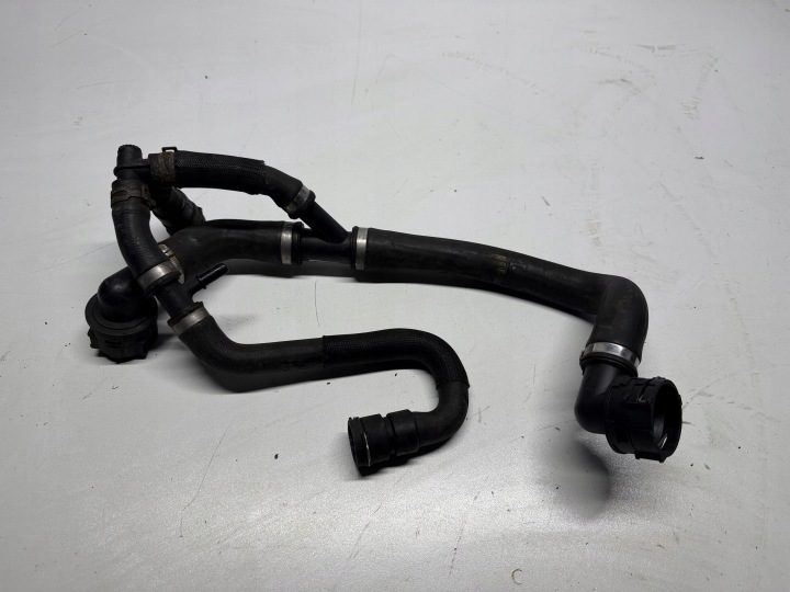 Патрубок радиатора Range Rover Evoque 2.0 дизель 11-18 GJ32-8260-AA, фото 1