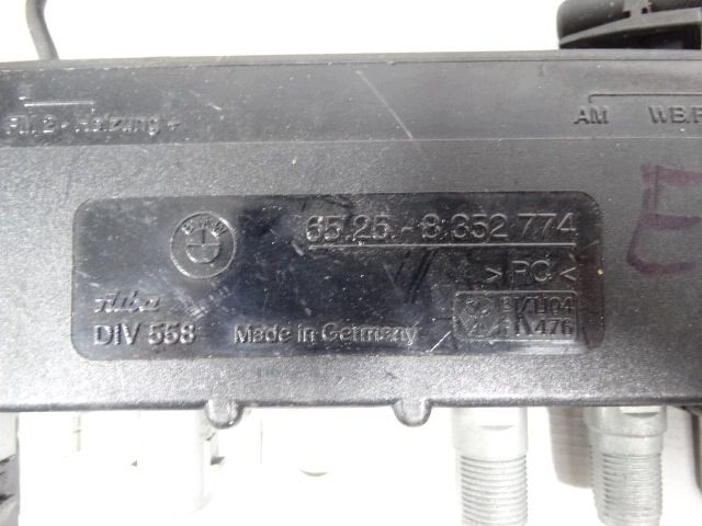 8352774 BMW E38 E39 Усилитель Антенна Diversity С подогревом стекло, фото 2