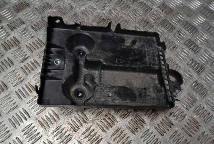 Площадка аккумулятора Suzuki Swift MK8 17- 1.0, фото 1