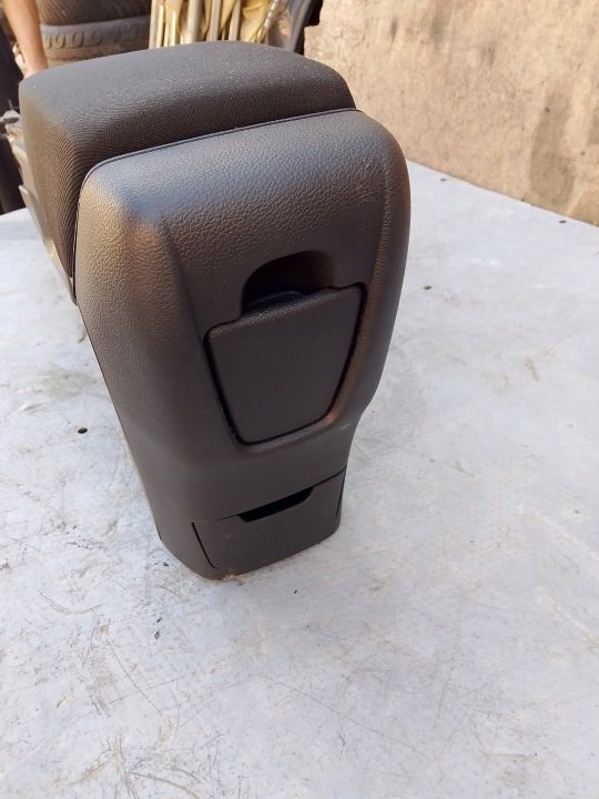 Подлокотник Opel Astra J Европа, фото 3