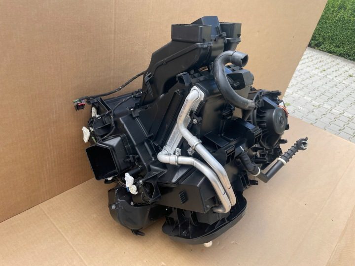 ОТОПИТЕЛЬ VW AUDI SKODA ОРИГИНАЛ КОМПЛ. ИДЕАЛ КАК НОВЫЙ 5Q1820002AF, фото 4