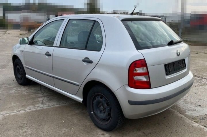 Skoda OE 047133319 топливная рампа топлива, фото 11