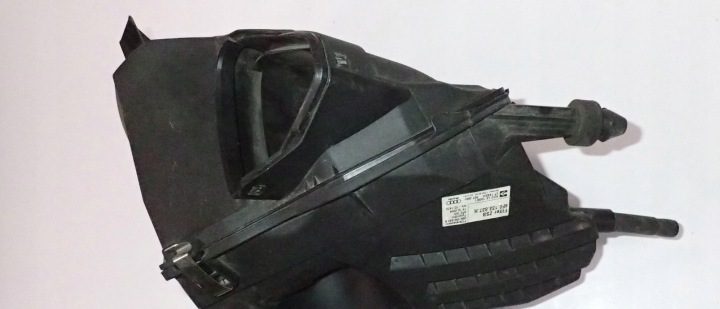 Корпус фильтра воздуха Audi A6 C6 3.0 4F0133837H, фото 7