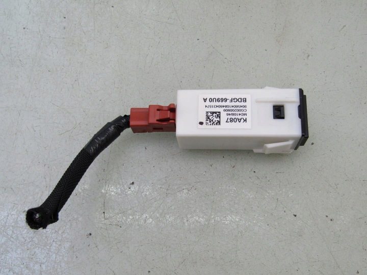 CX-30 21 г. гнездо вход порт USB Bdgf-669U0 Bdgf-669U0 A, фото 2