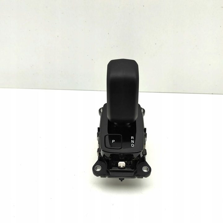 Ручка переключения передач Volvo XC60 II (246) 32335745 33448113 2.0L 145 квт 2023, фото 2