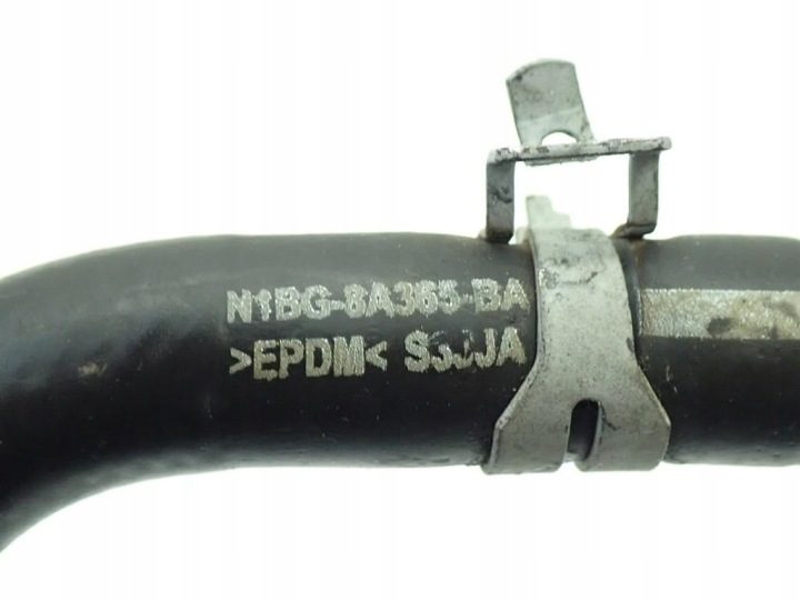 ШЛАНГ ТРУБКА ОХЛАЖДЕНИЯ N1BG-8A365-BA FORD PUMA II MK2 1.0 ECOBOOST B7JB 22 г., фото 3