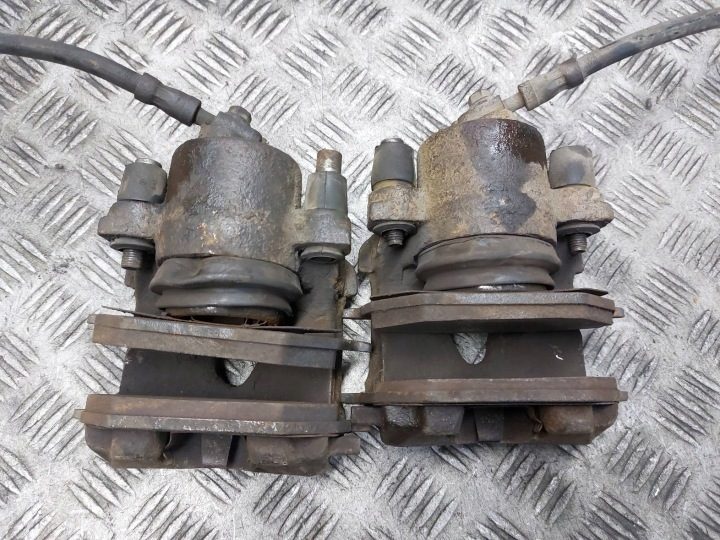 ДИСКИ ТОРМОЗНЫЕ ПЕРЕДНИЕ + КОЛОДКИ + СУППОРТЫ VOLKSWAGEN GOLF IV 1.9 TDI, фото 6