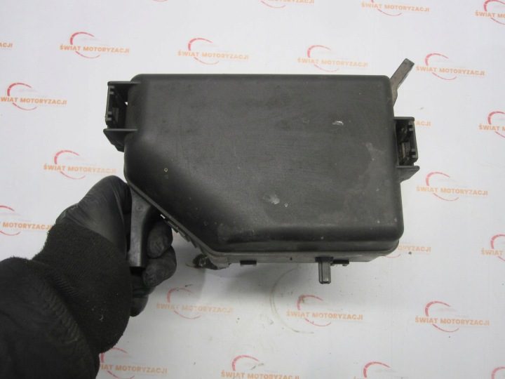 KIA SOUL I 1.6 09 г. блок предохранителей 18790-01031 91950-2K320, фото 4