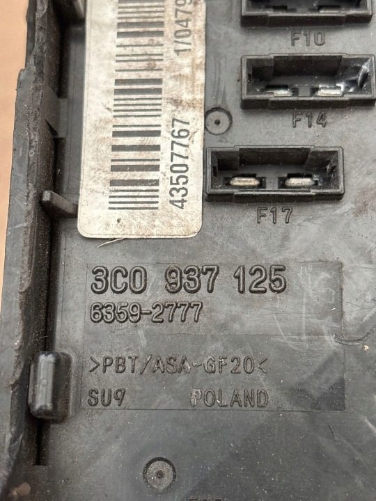 Блок предохранителей Audi OE 3C0937125, фото 3