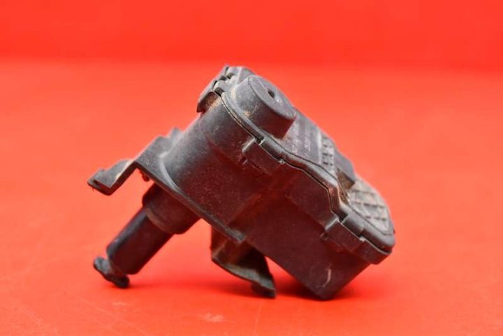 МОТОРЧИК ЛЮЧКА БЕНЗОБАКА 6R0810773D VW POLO 5 В 6R 09-15, фото 3