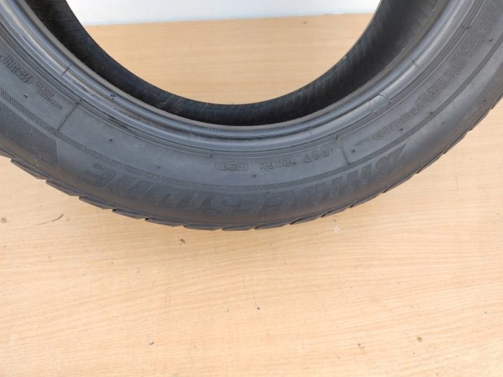 Шина зимняя Bridgestone Blizzak LM-32 205/55R16 91 H сцепление на снегу (3PMSF), фото 6