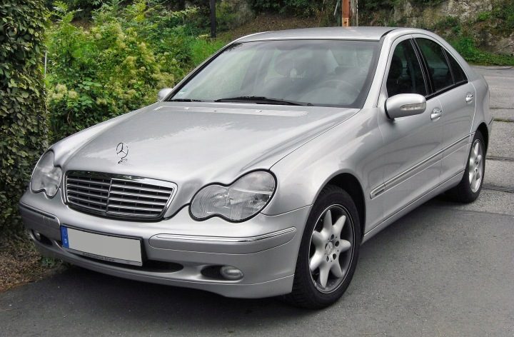 MERCEDES C W203 00-04 ФАРА ЛЕВАЯ ПЕРЕДНЯЯ A2038200161 - ЦЕЛАЯ - ХОРОШАЯ, фото 9