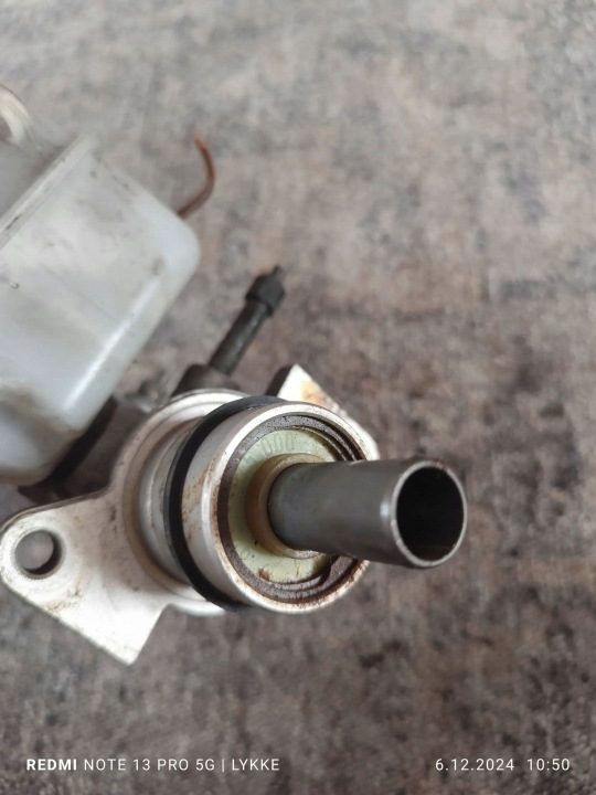Бачок тормозной жидкости Opel Astra G 32066734, фото 8