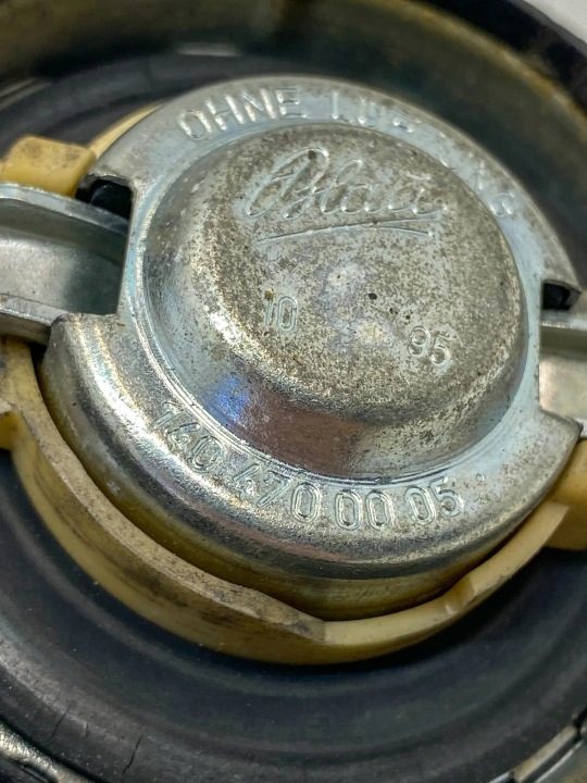 ЛЮЧОК ТОПЛИВНОГО БАКА MERCEDES-BENZ SL (R129) A1404700005 21615436 5.0L, фото 6