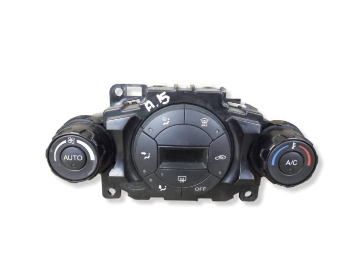 Блок управления климатом Ford Fiesta MK7 8A6T18C612AJ, фото 1