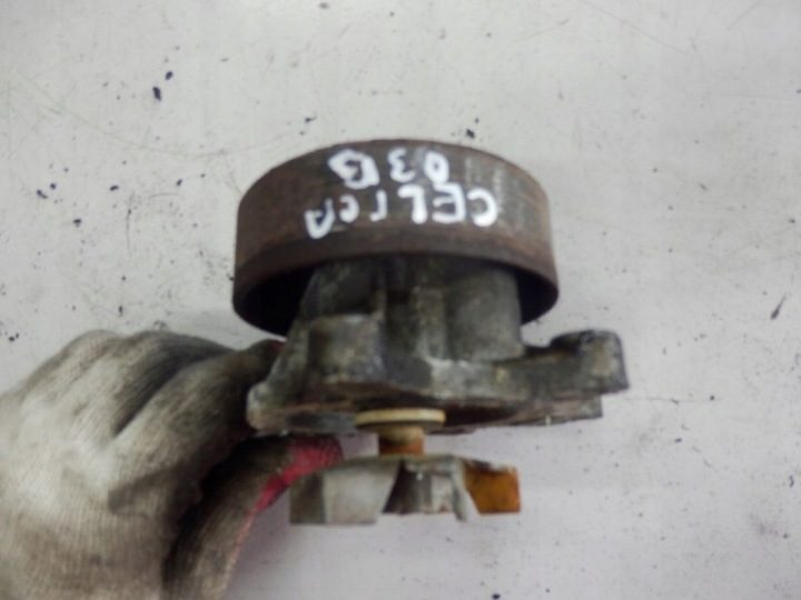 Toyota OE 16100-UB030 Дополнительная помпа, фото 1