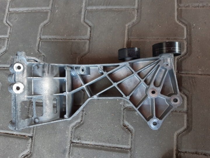 MERCEDES A КЛАСС W169 КРОНШТЕЙН РОЛИК A2662001170, фото 2