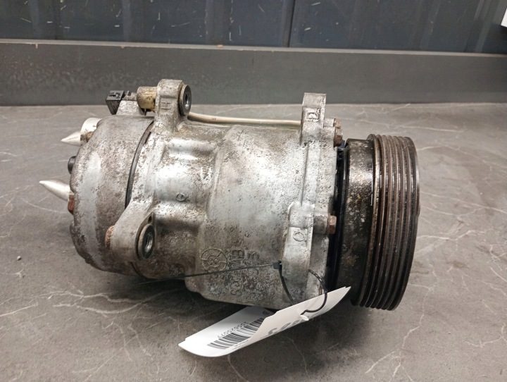 КОМПРЕССОР КОНДИЦИОНЕРА VW PASSAT B6 2.0 FSI, фото 1