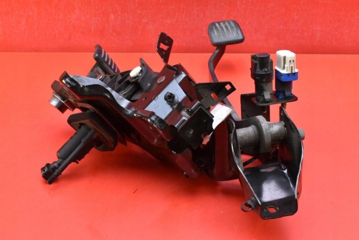 ПЕДАЛЬ СЦЕПЛЕНИЕ ТОРМОЗ 7G9N-7B633A-GB FORD MONDEO MK4 1.8 TDCI 125 л.с., фото 3