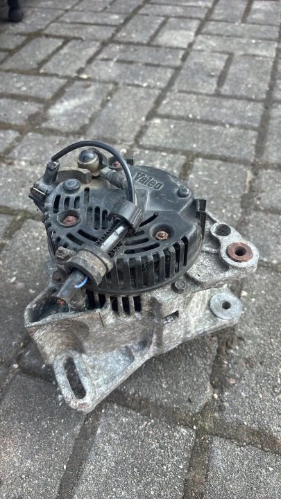 Генератор VW Golf V Jetta 03G903023E, фото 1