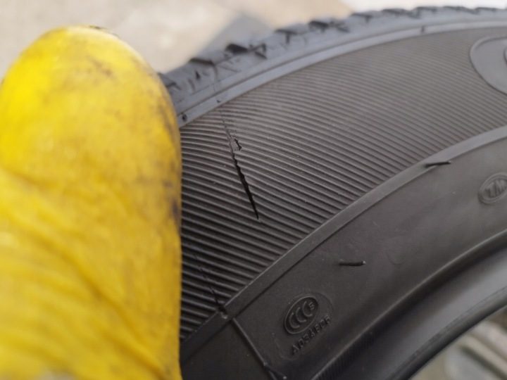 Шина всесезонная Goodyear Cargo Vector 2 215/60R17 109/107 T усилитель (C), фото 9