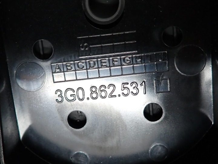 Тоннель подлокотник бардачок ручной гнездо 12V европа VW Passat B8 рестайлинг 22 г., фото 13