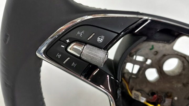 Руль мультифункциональный Skoda Octavia IV 5E3959542H, фото 3