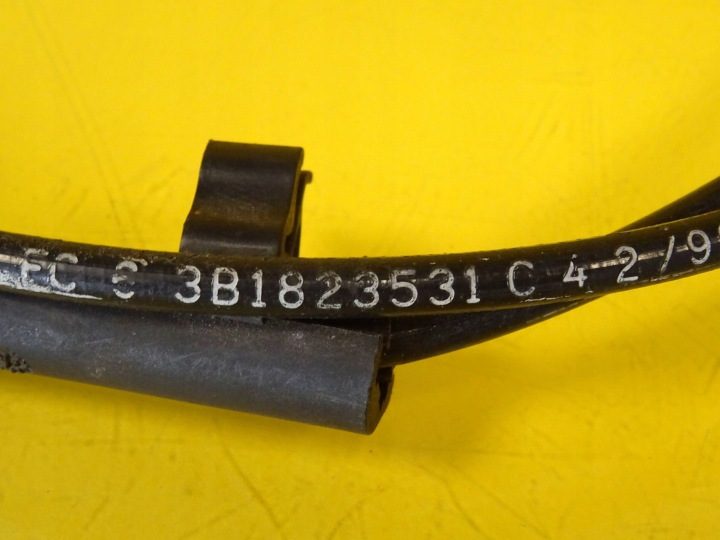 ТРОС РУЧКА ОТКРЫВАНИЯ КАПОТА VW PASSAT B5.5 3B1823531C / 3B1823535B NR368, фото 2