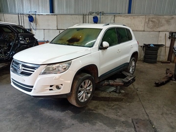 Volkswagen Tiguan 5N1/2 2007 - 2018 Моторчик дворников лобового стекла, фото 7