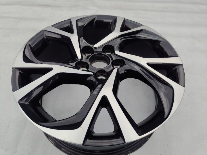 Литой диск Toyota OE 42611-F4040 7.0" x 18" 5x114.3 ET 50, фото 2