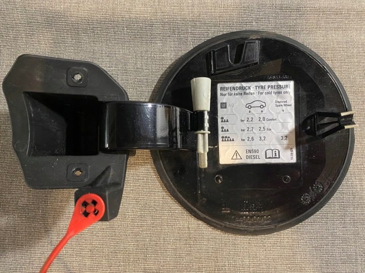 ЛЮЧОК ГОРЛОВИНЫ БЕНЗОБАКА OPEL CORSA D + КРЫШКА - 13183307 / 13183306 / 468435664, фото 4