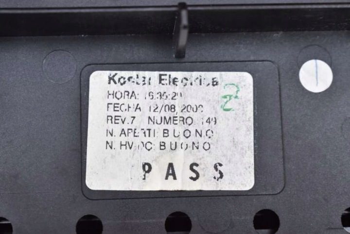 Блок предохранителей A221546250 Mercedes S-класс W221 3.0 CDI 235 л.с., фото 7