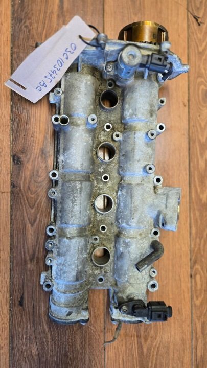 КЛАПАННАЯ КРЫШКА ВАЛЫ VW SKODA SEAT 1.4 TSI CAX 03C103475BC, фото 2