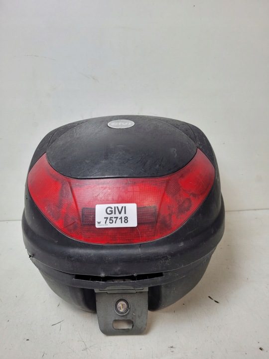 GIVI C370 - КРЫШКА КОФРА, фото 1