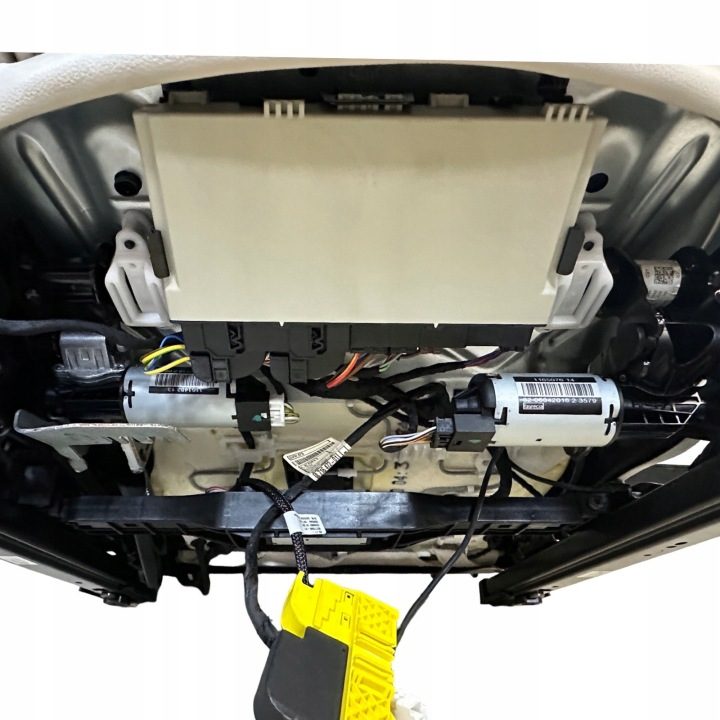 Обивка сиденья ogrzewane BMW Z4 G29 кожа Vernasca kość słoniowa, фото 10