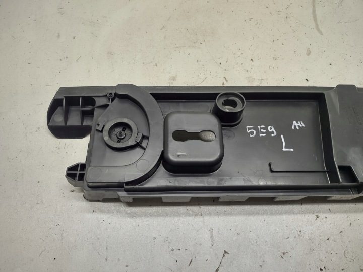 Кронштейн пола багажника 5E9864511B Skoda Octavia III универсал левый, фото 8