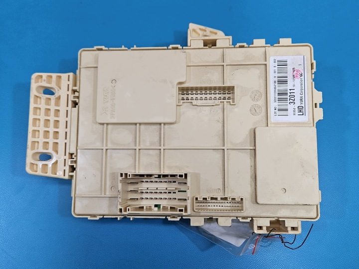 Блок предохранителей Hyundai I40 91950-3Z011, фото 3