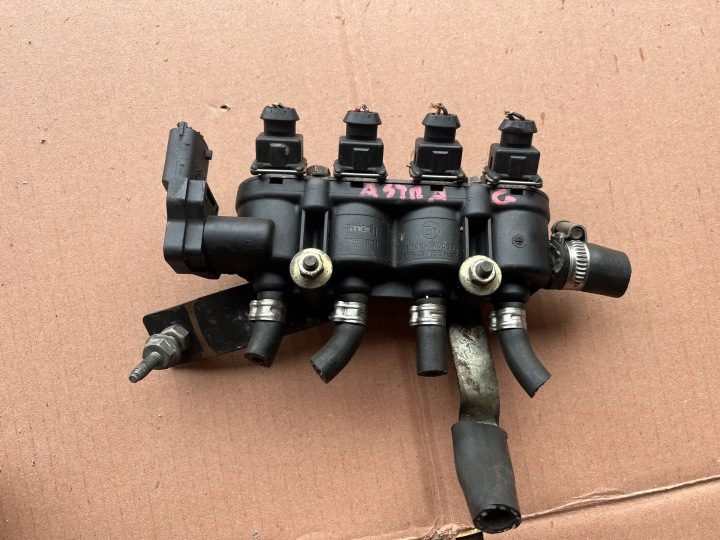 ТОПЛИВНАЯ РАМПА ФОРСУНКИ ГБО ГАЗА OPEL ASTRA G 1998-2004 110R000057, фото 1