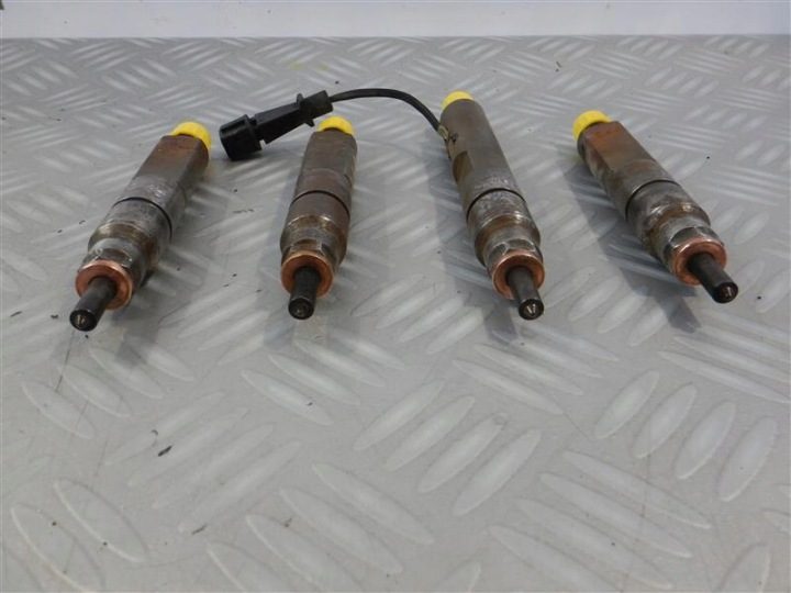 Комплект форсунок форсунки Renault LAGUNA I MEGANE I Scenic I 97-01 1.9 DTI, фото 2