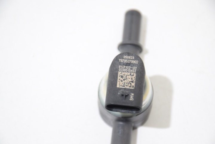 BMW F70 U06 U11 G20 G21 G22 G70 G45 G05 Датчик niskiego давления топлива, фото 6