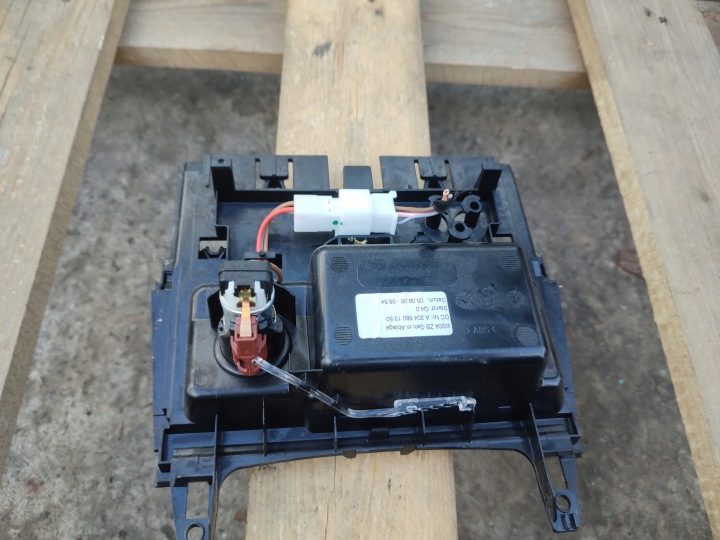 ПЕПЕЛЬНИЦА БАРДАЧОК MERCEDES 204 W204 A2046800179, фото 3