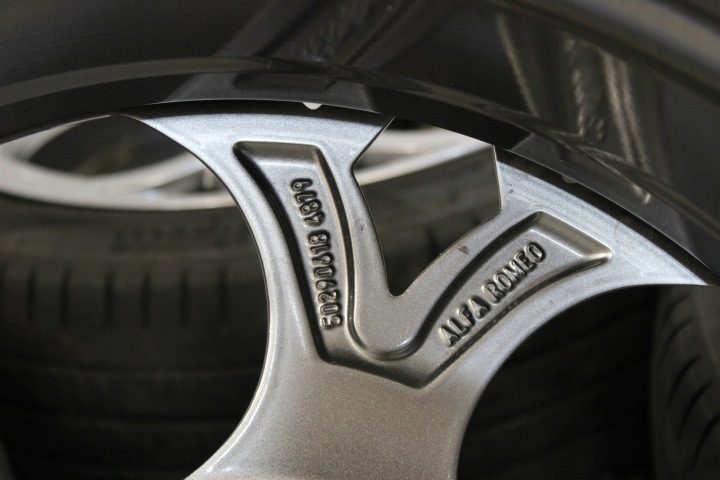 Колеса диски литые диски 235/40 R20 лето ET37 Alfa Romeo Tonale, фото 11
