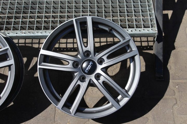 4× Литой диск Dezent TTZY 7.0" x 17" 5x112 ET 46, фото 3