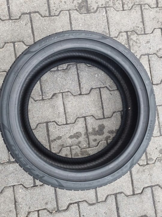 Шина летняя Pirelli P Zero PZ4 235/35R19 91 Y защита диска, усилитель (XL) HN - Hyundai, фото 2